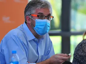 Fernando Polack presentó su estudio con plasma: "Transforma al coronavirus en un catarro"