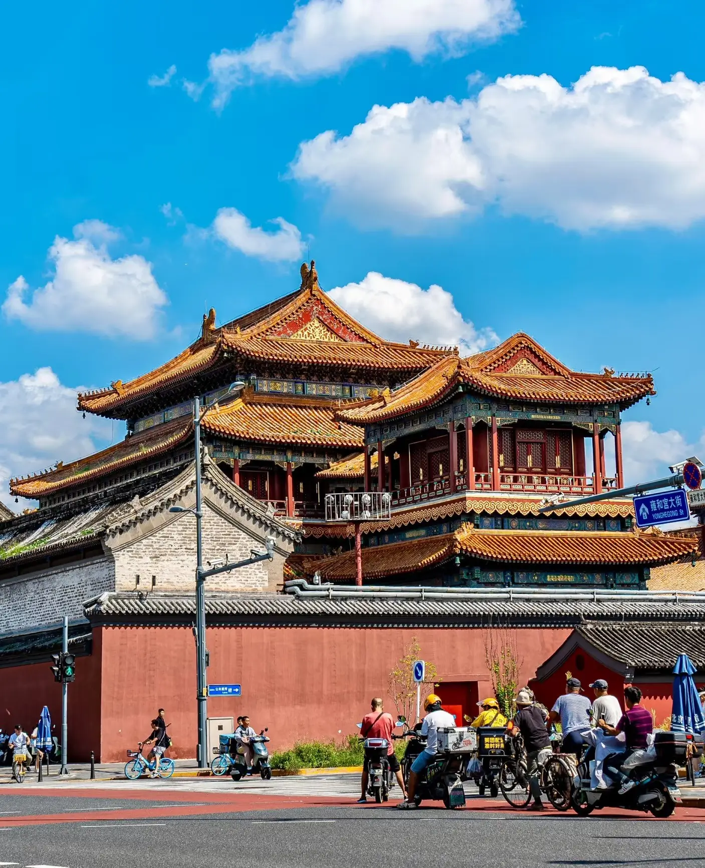 the stunning view of Lama Temple