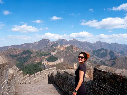 Traveler enjoying Jinshanling Great Wall views on a BiteEscape Beijing private tour
