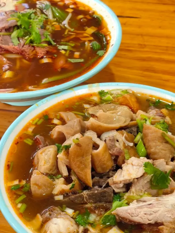 Luzhu huoshao with pork intestines lungs tofu and bread pieces