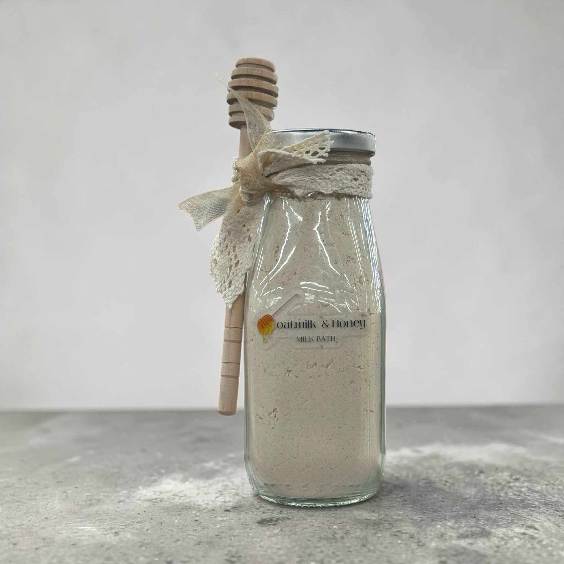 Oatmilk and Honey milk bath