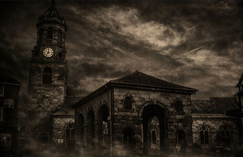 ponte b&w.jpg