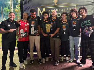 Atletas do IFC brilham na premiação da ANB e celebram destaques da temporada 2025