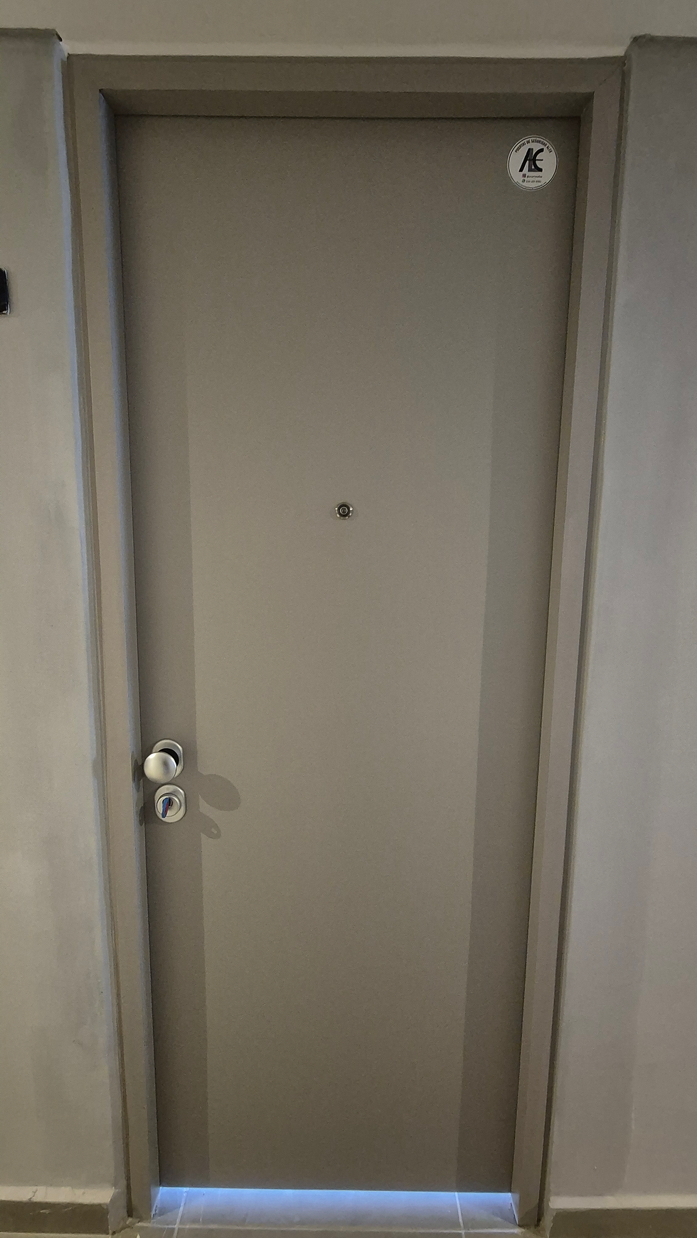 Miniatura: Puerta de seguridad Securemme llave multipunto