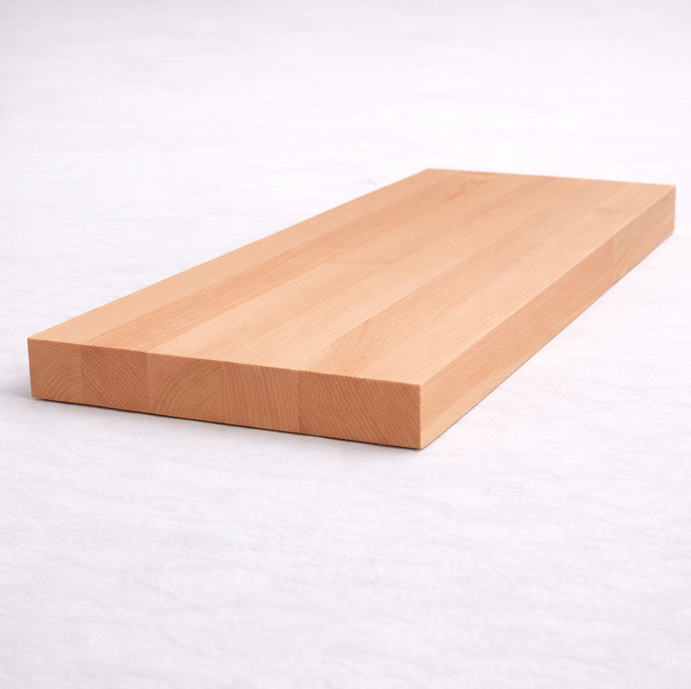 Detail povrchu bukovej podesty z masívneho dreva