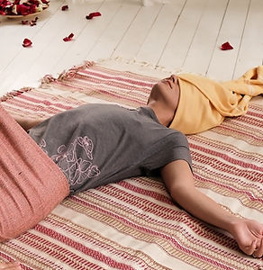rebozo massage_edited.jpg