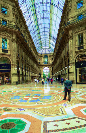 Milan Historic Shopping Mall.jpg