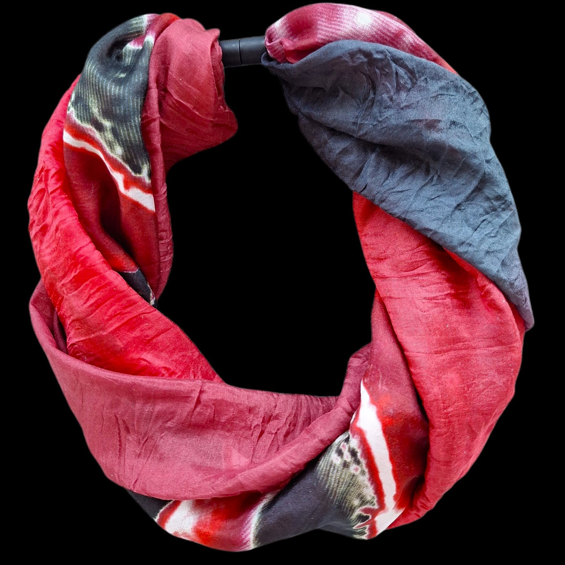 Patch-Seidenkette rot/schwarz  61cm  col.107