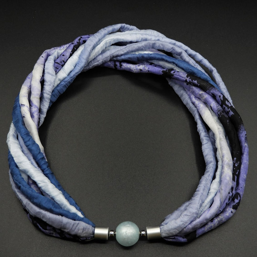 Miniatura: Collana in fili di seta blu 58cm