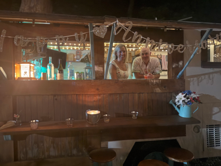 MetroWest's Traveling Tavern: Top-Shelf Ambiance on Wheels