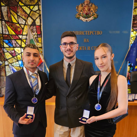 Ян-Яков Тодоров и Александра Иванова с отличие за високи спортни постижения