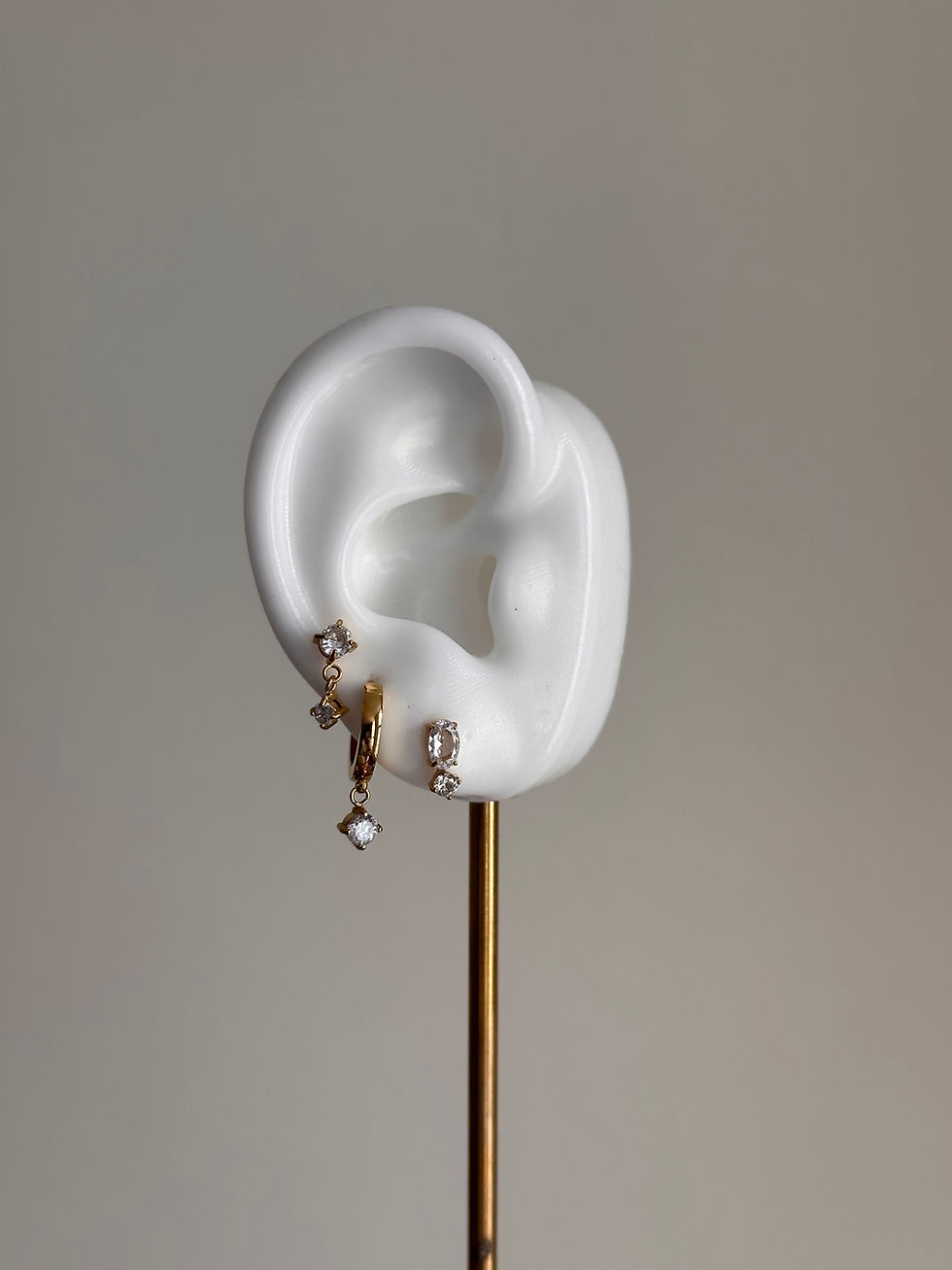 Thumbnail: ISABELLA DOME STUD