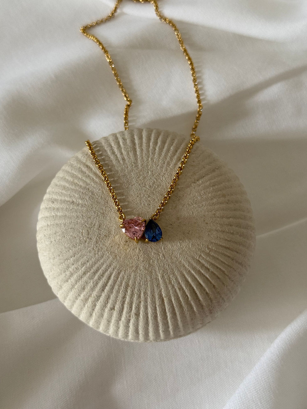 Thumbnail: WINSLET NECKLACE