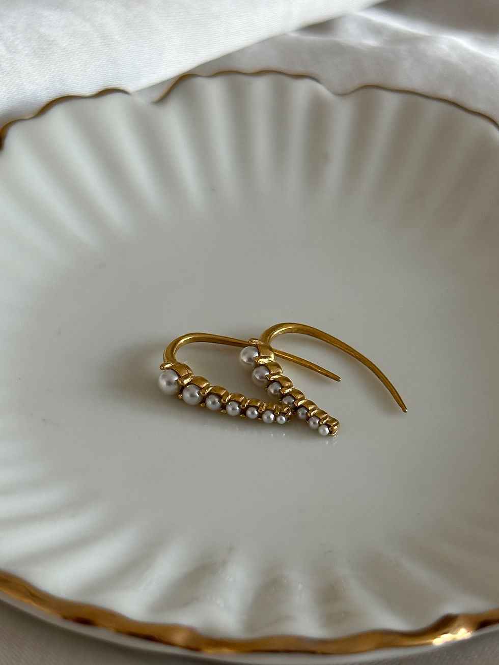 Thumbnail: LYON EARRINGS