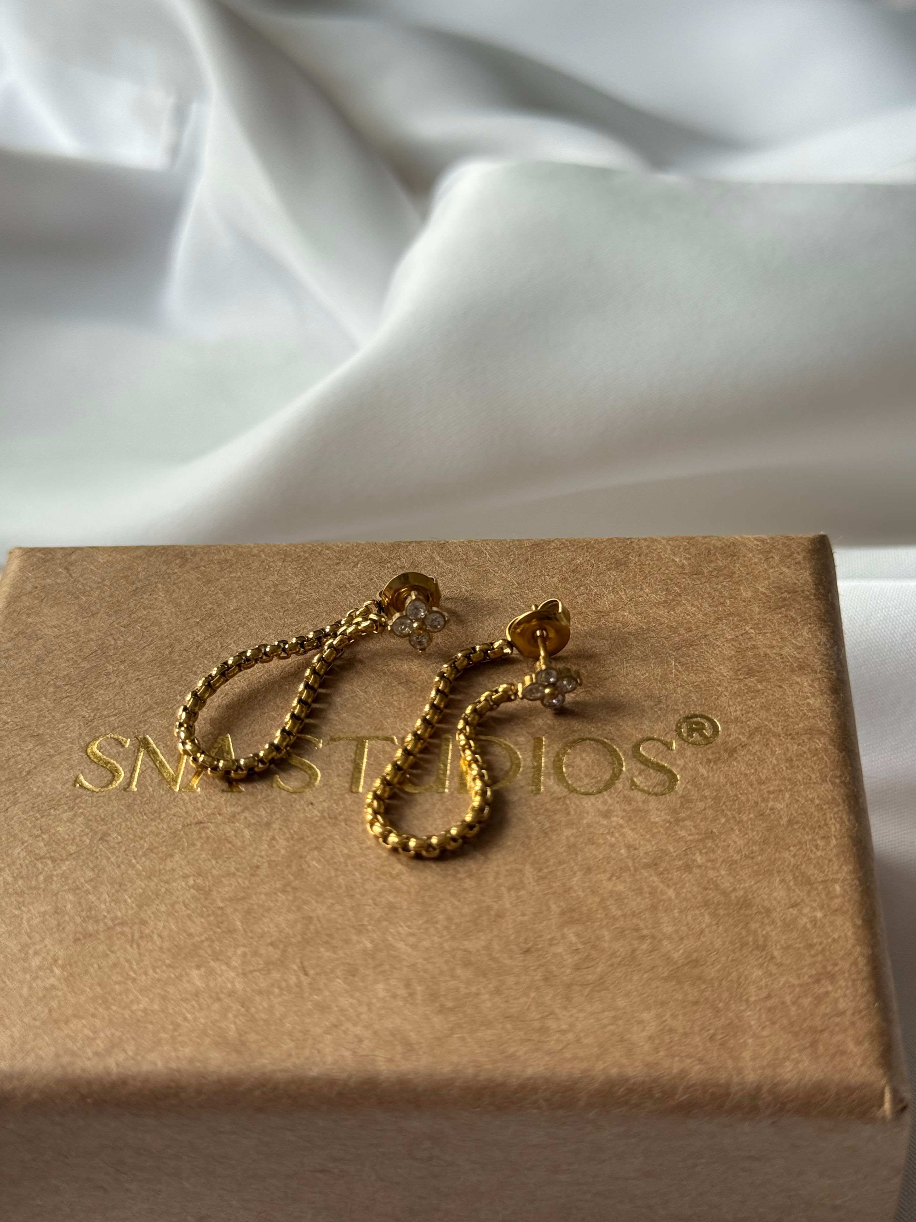 RUE EARRINGS