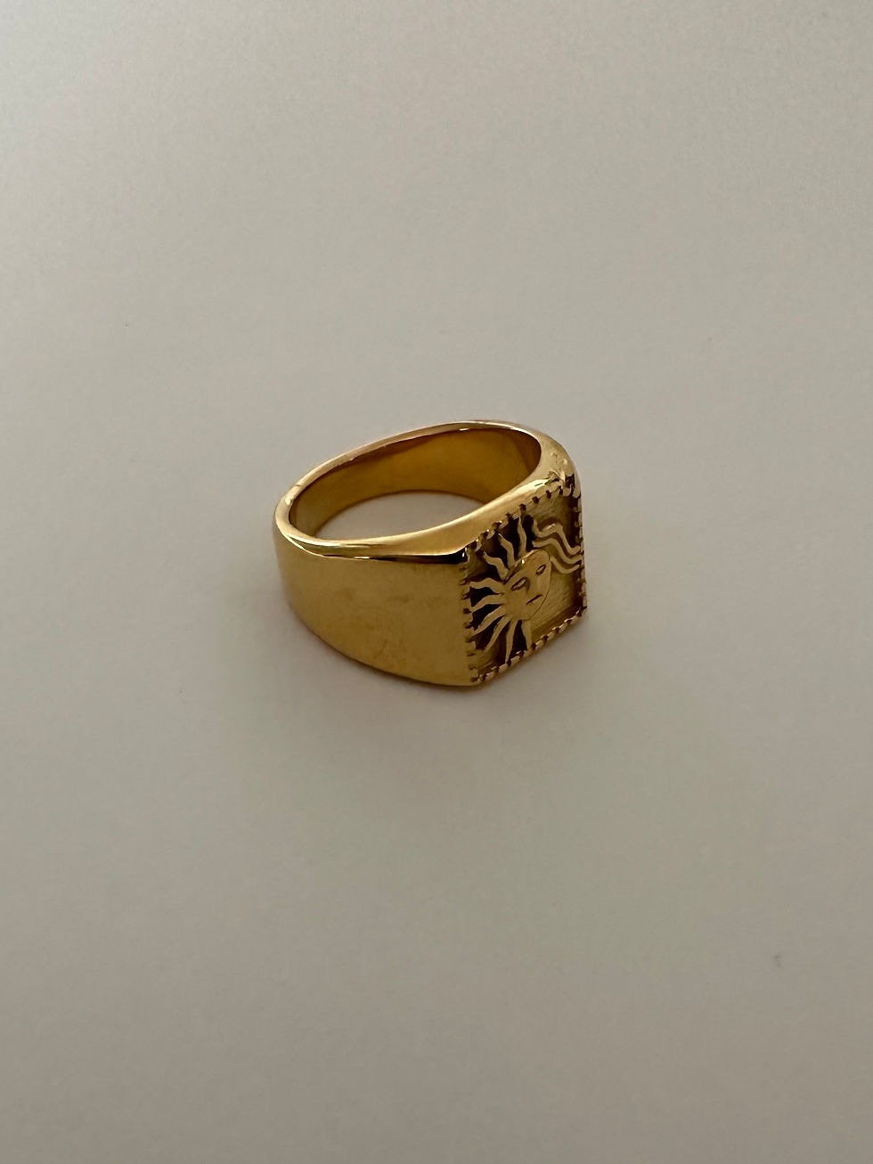 Thumbnail: MAJA RING