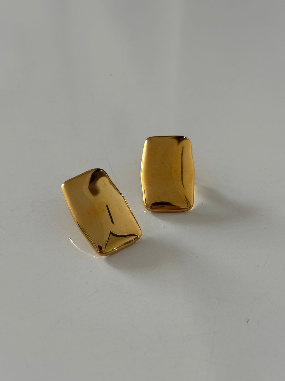 Thumbnail: ELODIE EARRINGS