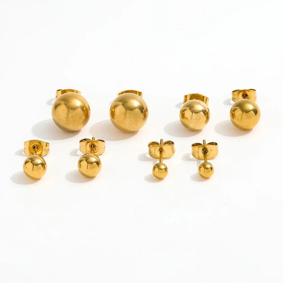 LUCA STUDS