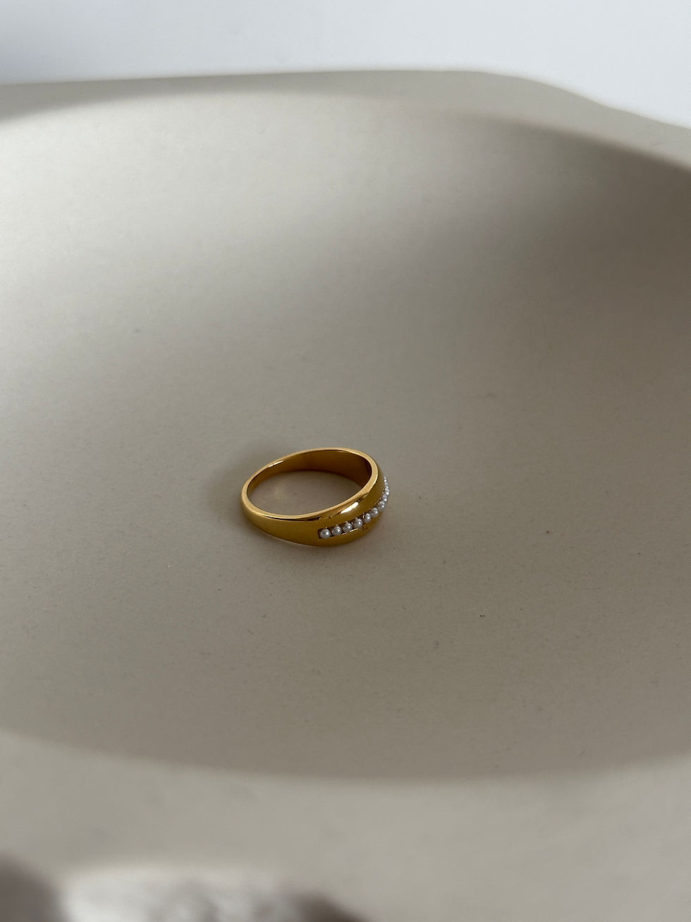 Thumbnail: ALESSANDRO RING