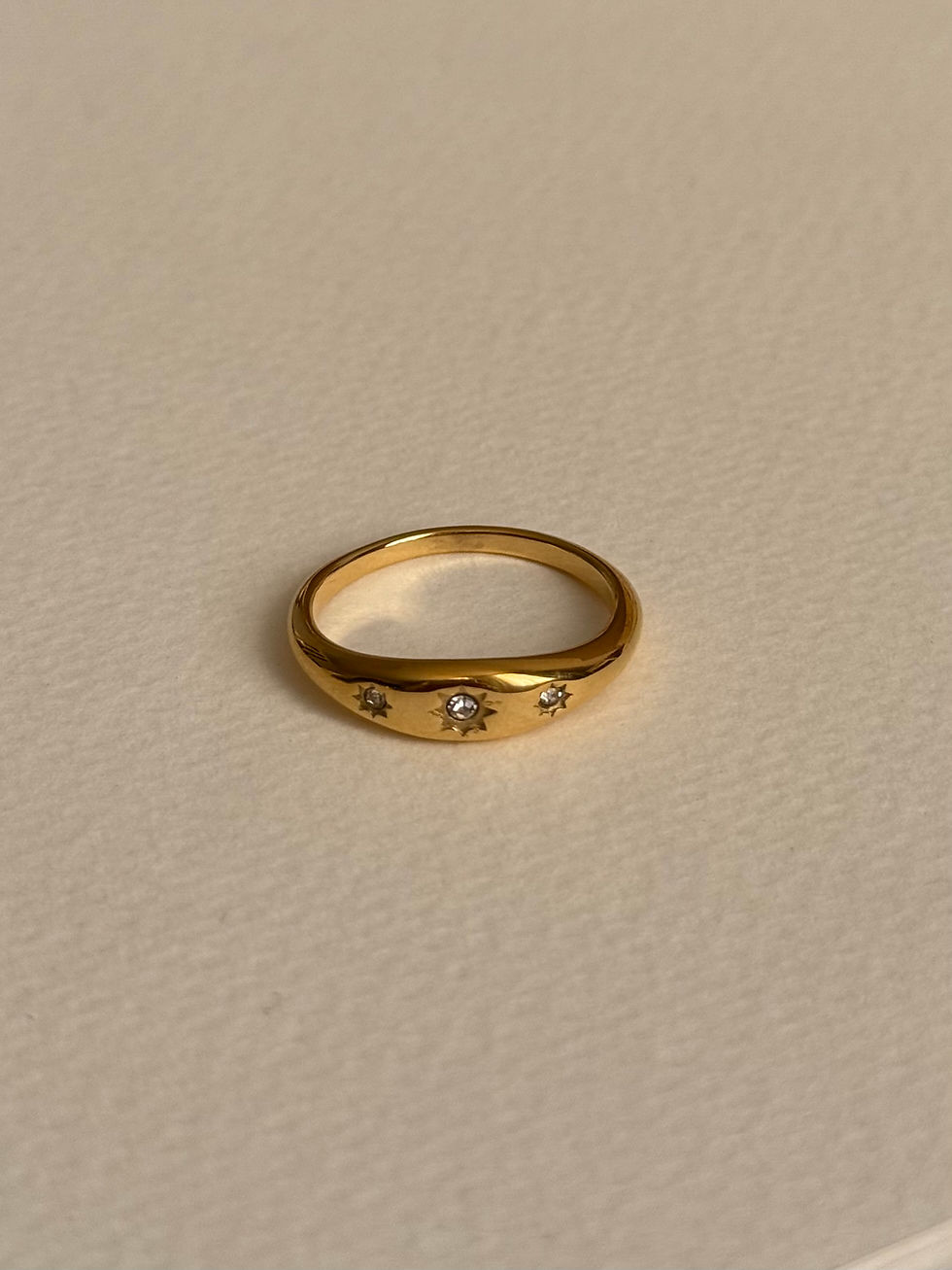 LÈON RING