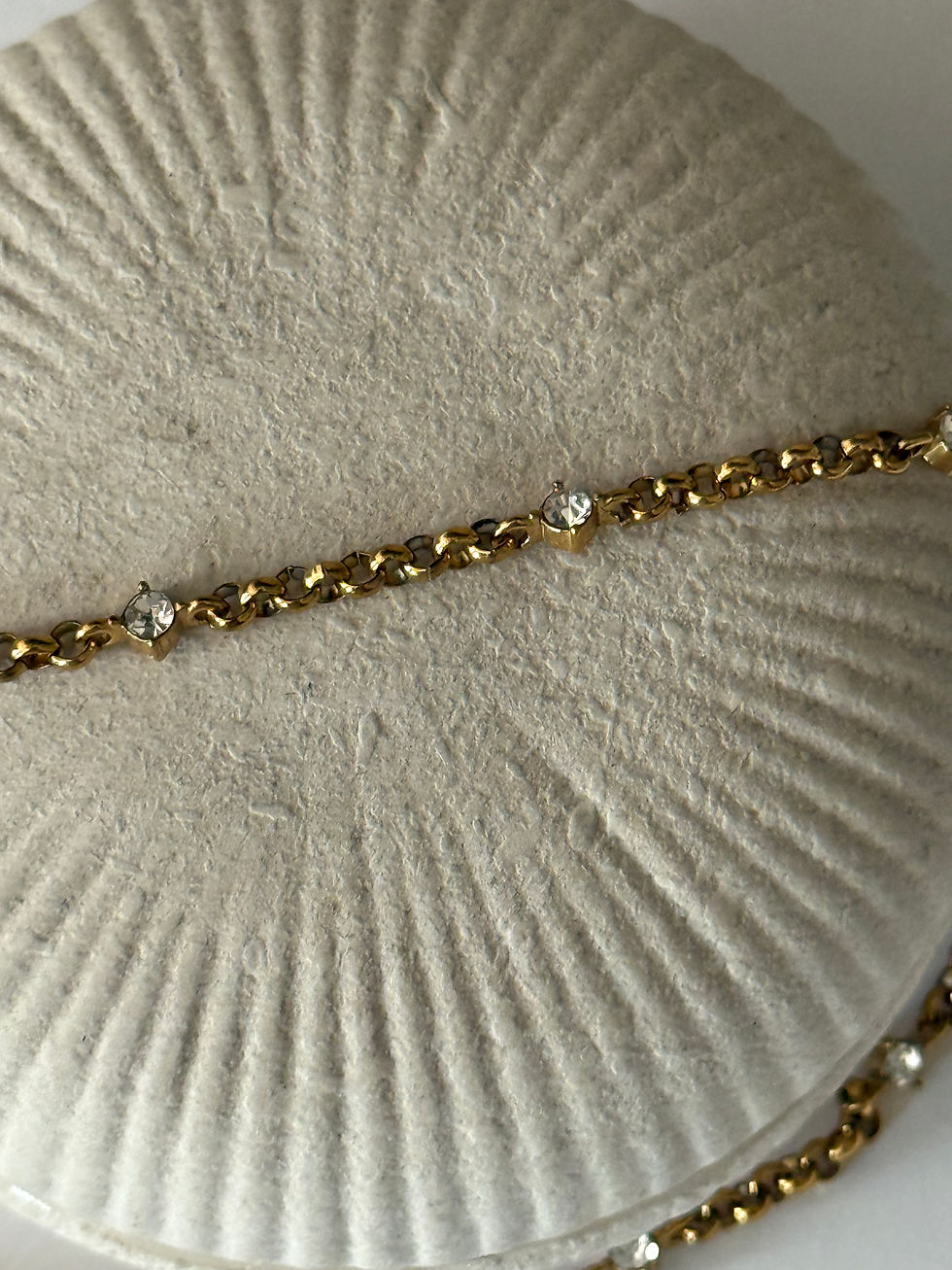 Thumbnail: DOME CABLE NECKLACE