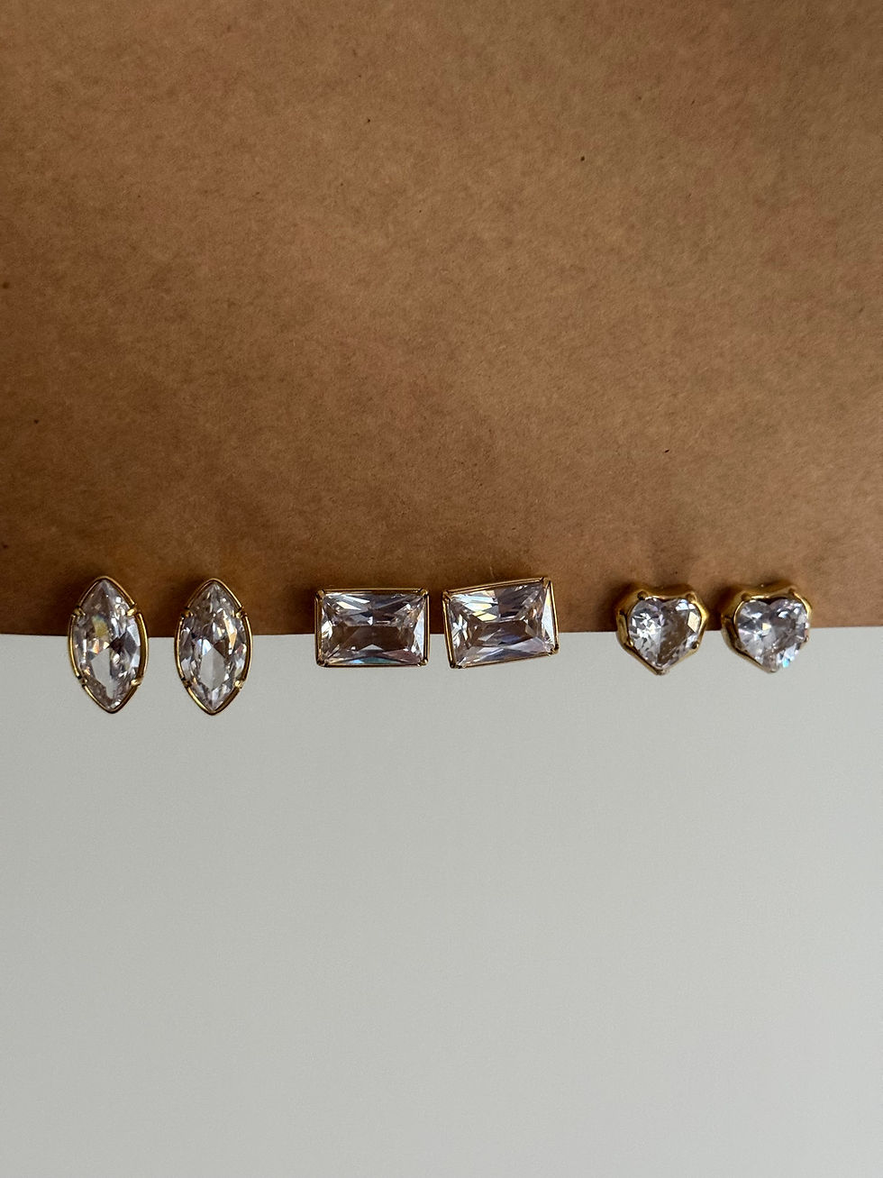 Thumbnail: VALERIE CHUNKY STUD