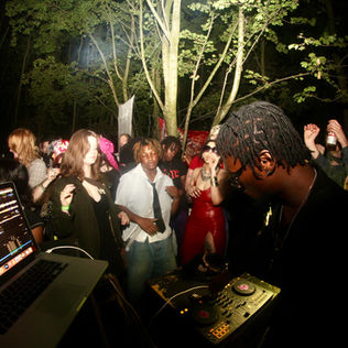 LONDON'S SUBCULTURAL NIGHTLIFE:  BALANCING INCLUSIVITY AND EXCLUSIVITY