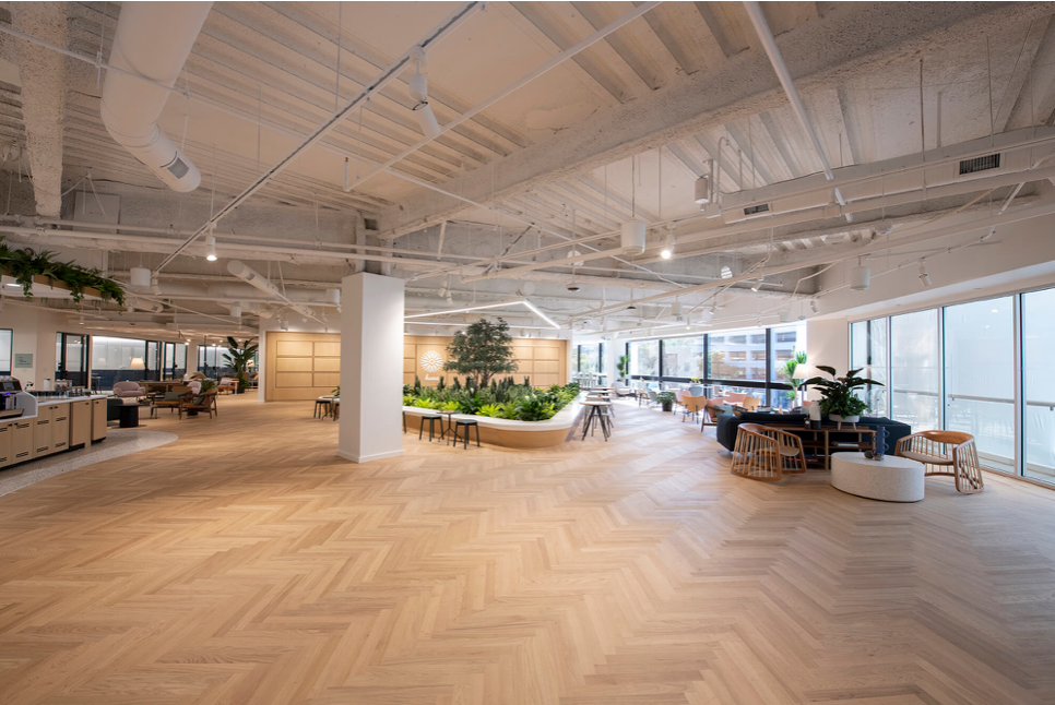 Real Custom Wood Floors in Los Angeles: How to Spot True Craftsmanship Over Catalog Options