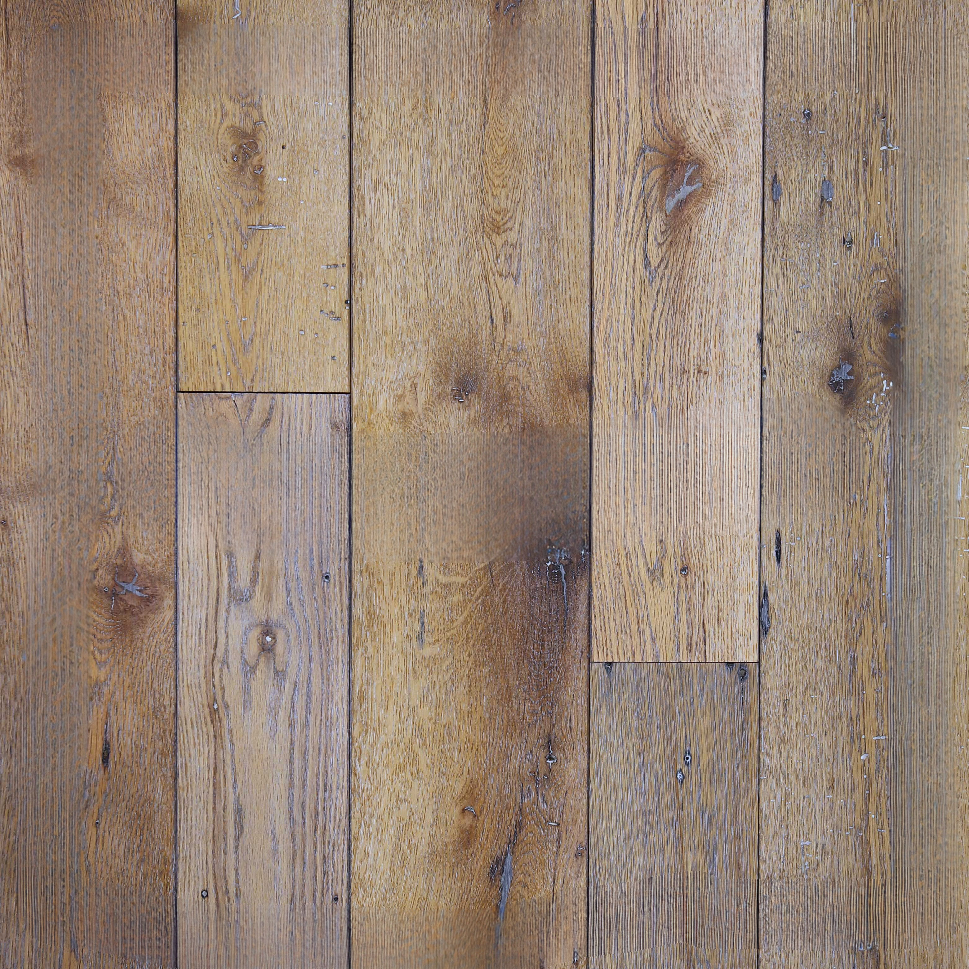 English wide plank engineered wood flooring with natural grain variation and wide board layout