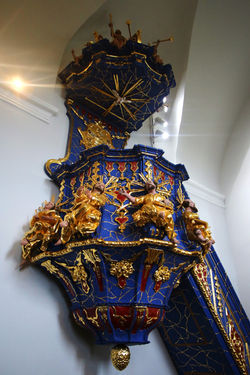 Szent György-hegy, Lengyel kápolna belülről