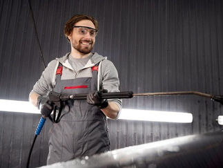 Ultimate Guide to Car Detailing Tips for a Showroom Shine