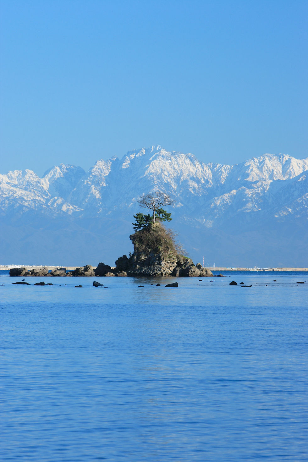 An island with Tateyama backdrop