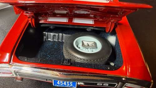 ACME 1:18 Scale 1970 Chevelle SS 454 LS6 - Special Edition