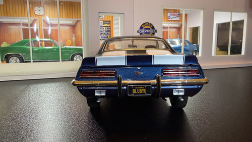 1:18 Scale Highway 61 1969 Camaro Rally Sport Z/28 in Dusk Blue