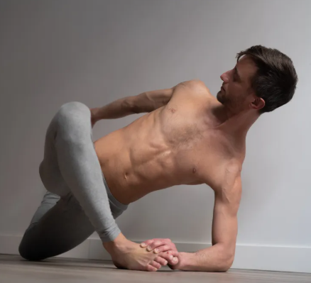 Rocket Yoga : quand la rareté rencontre l’excellence internationale