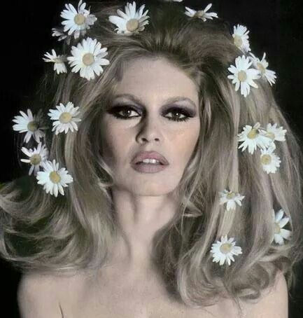 BRIGITTE BARDOT