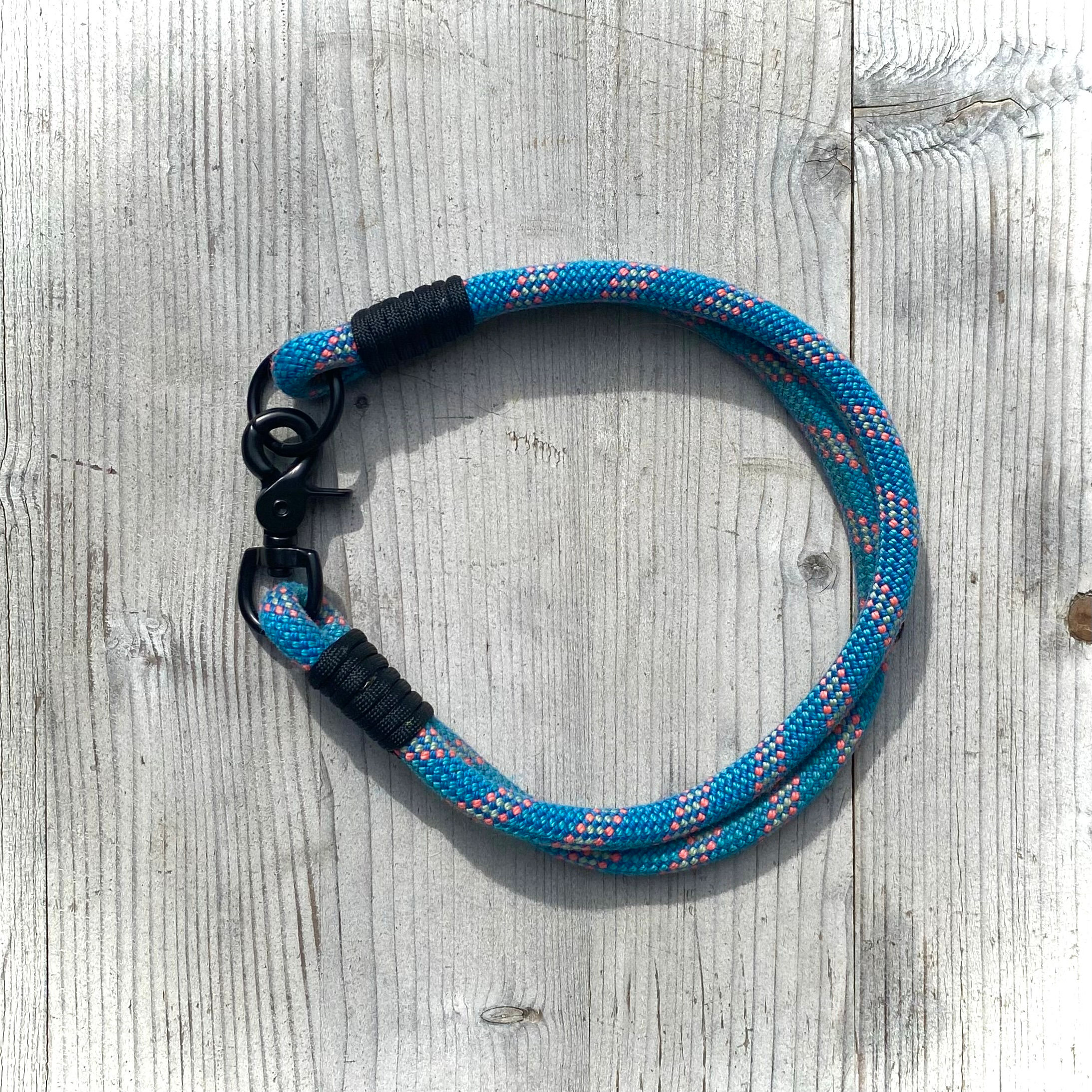 Halsband "Fockenstein" (56 cm)