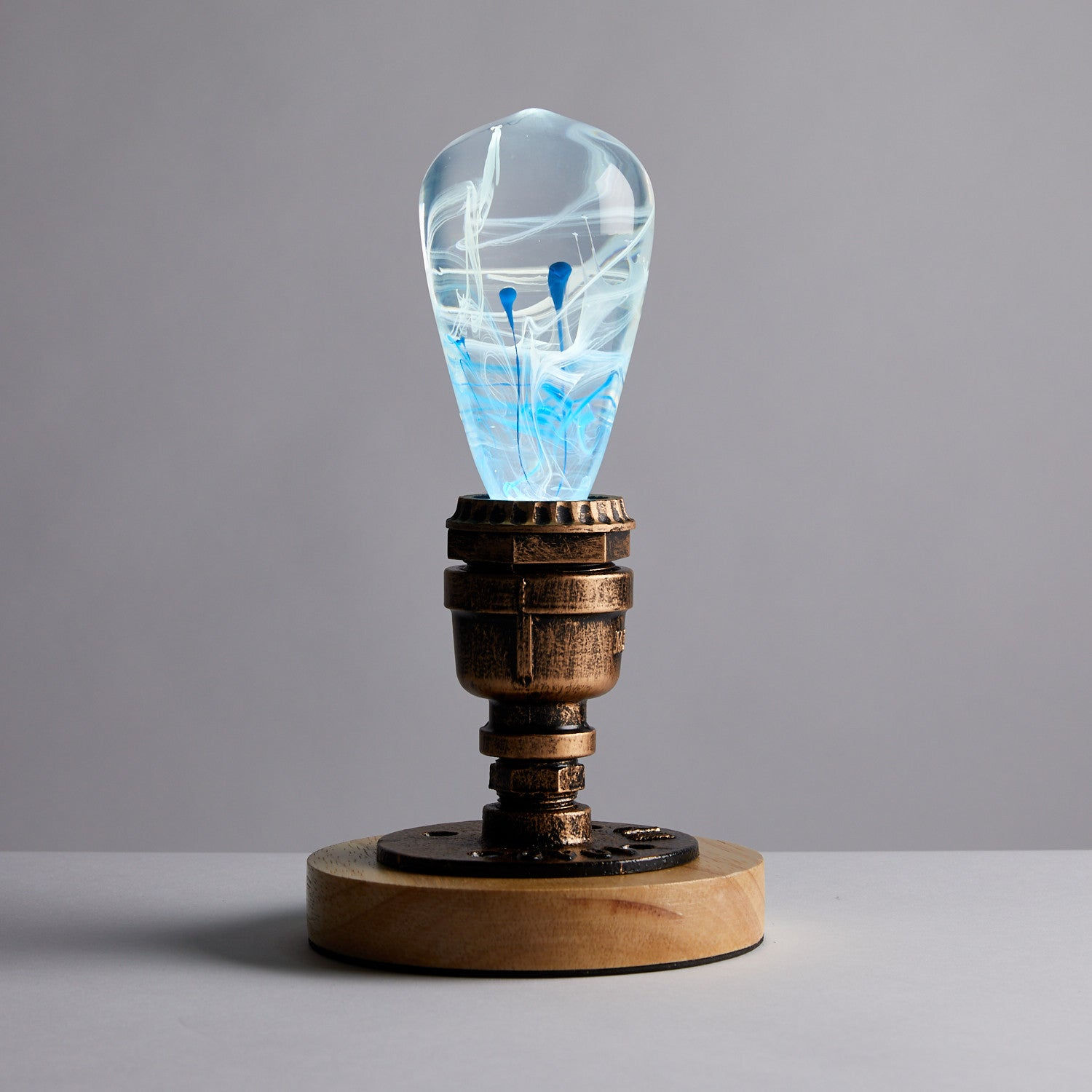 Vintage Lamps with Resin LED Lightbulbs