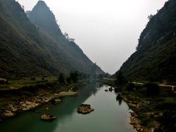 HA GIANG
