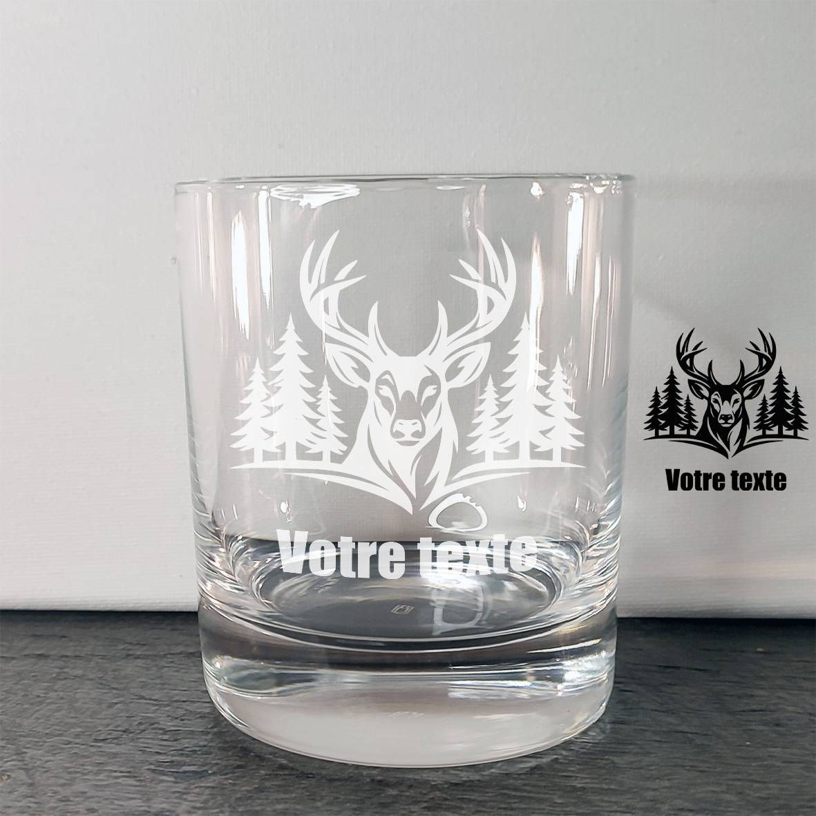 verre à whisky personnalisé avec tête de cerf et décor forêt gravé