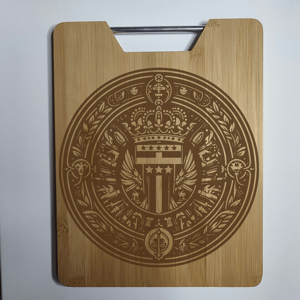 Couronne royale et ornements - Planche à Découper Gravée