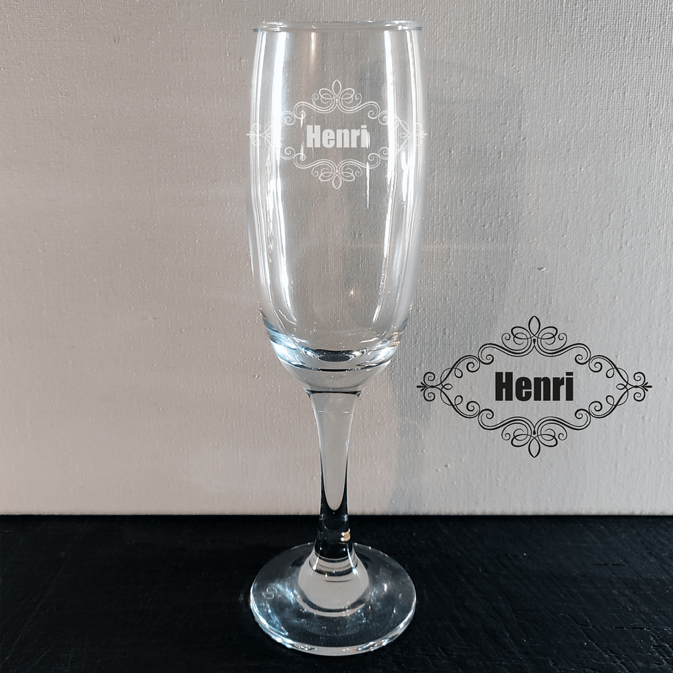 flute a champagne personnalisee ornements delicats