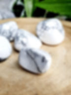 bijouxpierresmineraux.fr bijoux pierres minéraux artisanaux fait main www.boutique-ananta.fr lithothérapie howlite