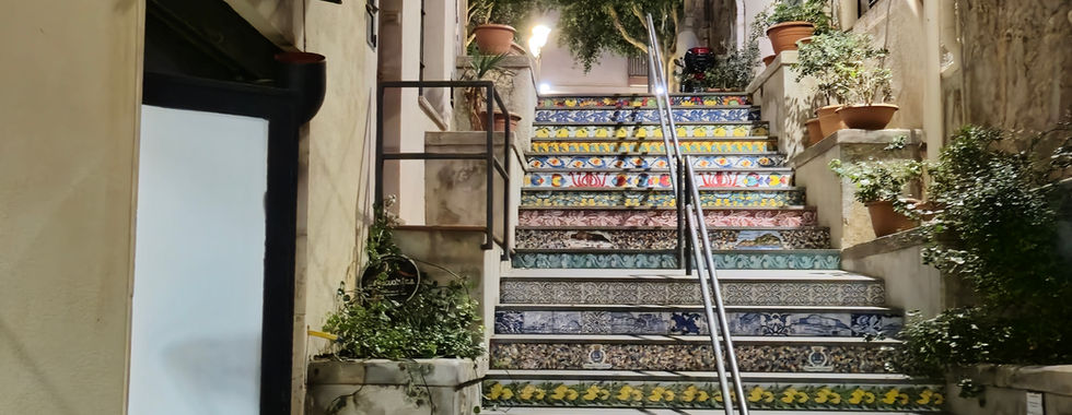 Ruelle nocturne de Cefalù