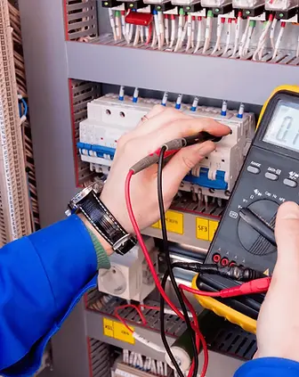 electrician-minnesota.webp