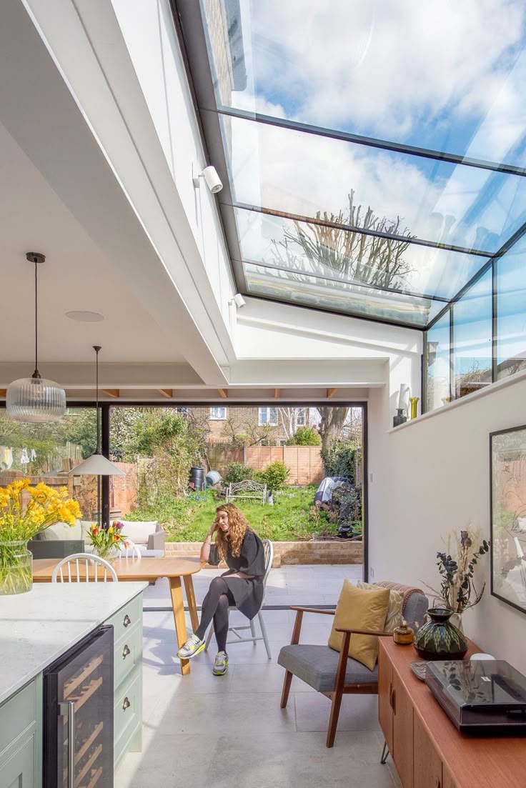 Illuminating a Walthamstow terraced house _ nativenorth_co.jpeg