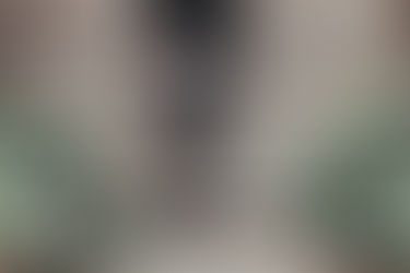 El pequeño comercio, baja la persiana y sale a la calle