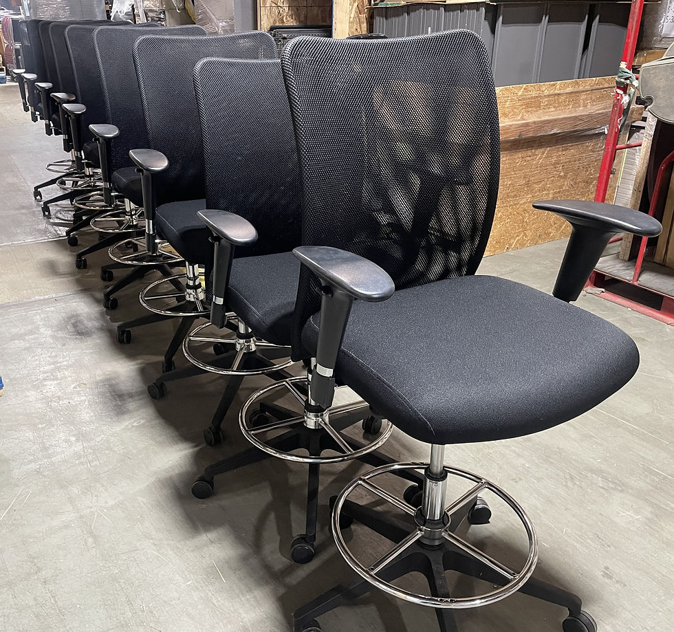 Thumbnail: Mesh Back Bar Height Office Stool – Black