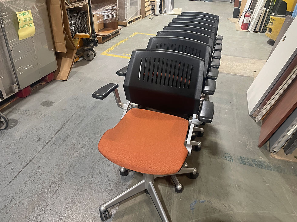 Thumbnail: Steelcase Vecta Folding  task chair, fabric, black frame (mandarin)