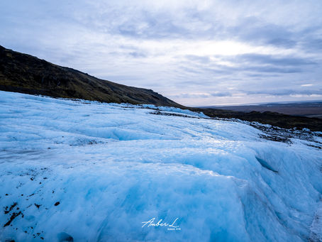 【遊】冰島繞一圈不是白日夢—冰川健行 vs 藍冰洞